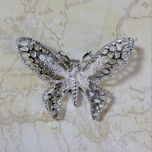 Vintage Sarah Coventry silver tone butterfly pin brooch